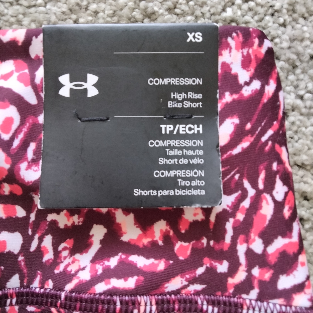 NWT XS UA AOP Active Gym Bike Shorts - Picture 6 of 8